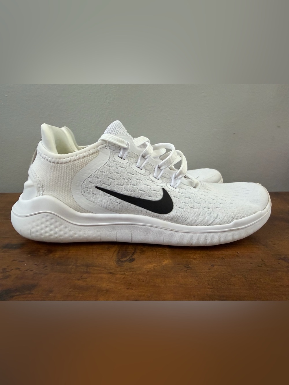 Nike Free RN 2018 Running Shoes (White / Black)